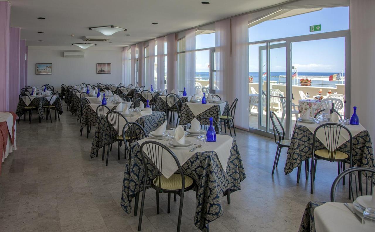 Hotel Dei Cesari Rimini